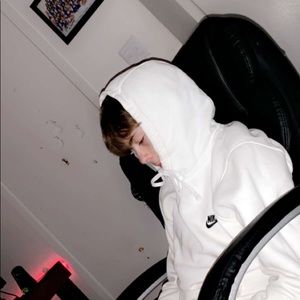 Meet your Posher, Nathaniel